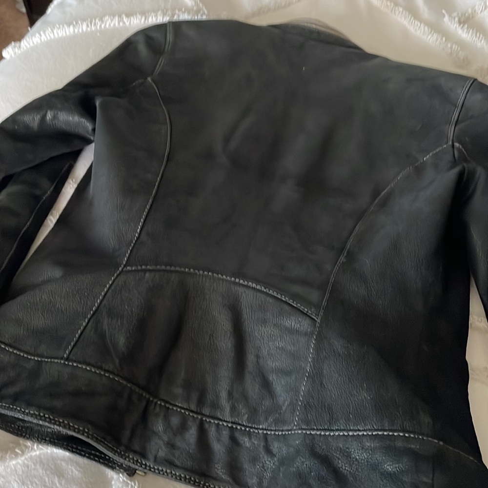 Danier Distressed Leather Riding Jacket 3XS - Picture 9 of 9
